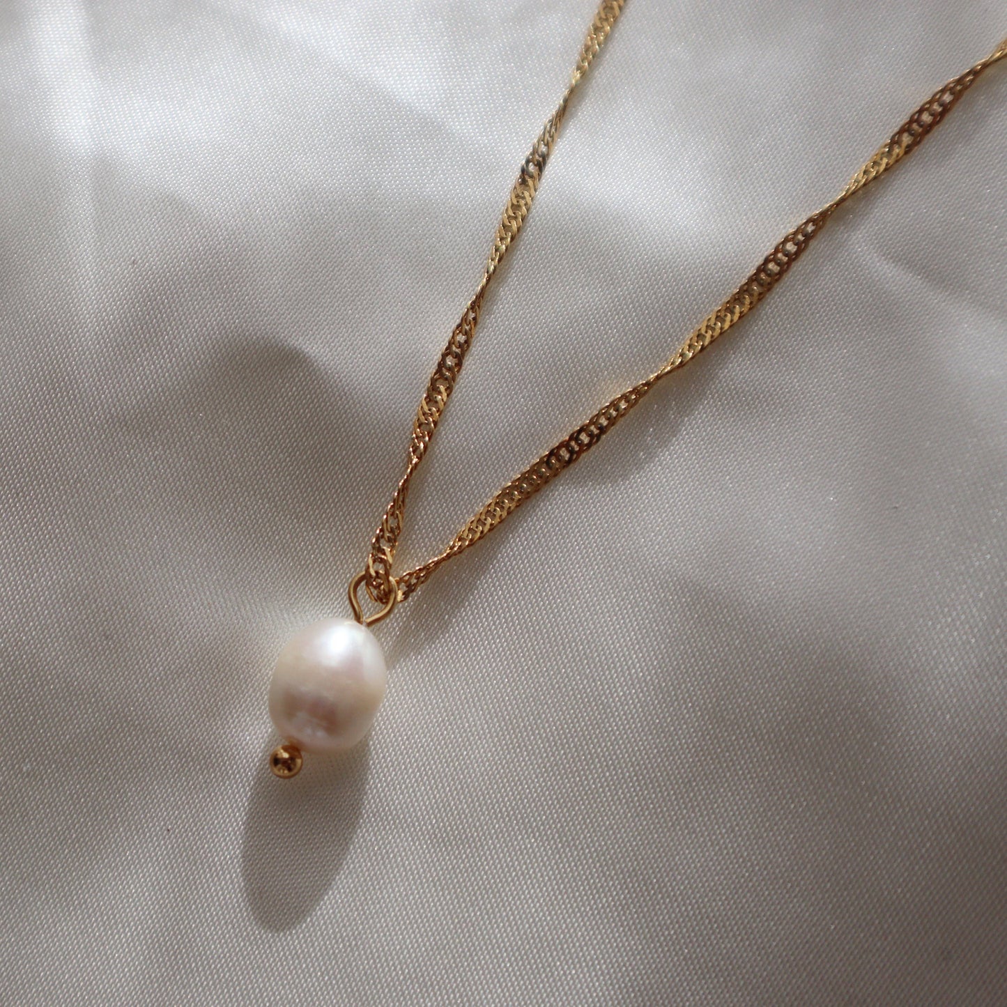 Pearl Drop Necklace