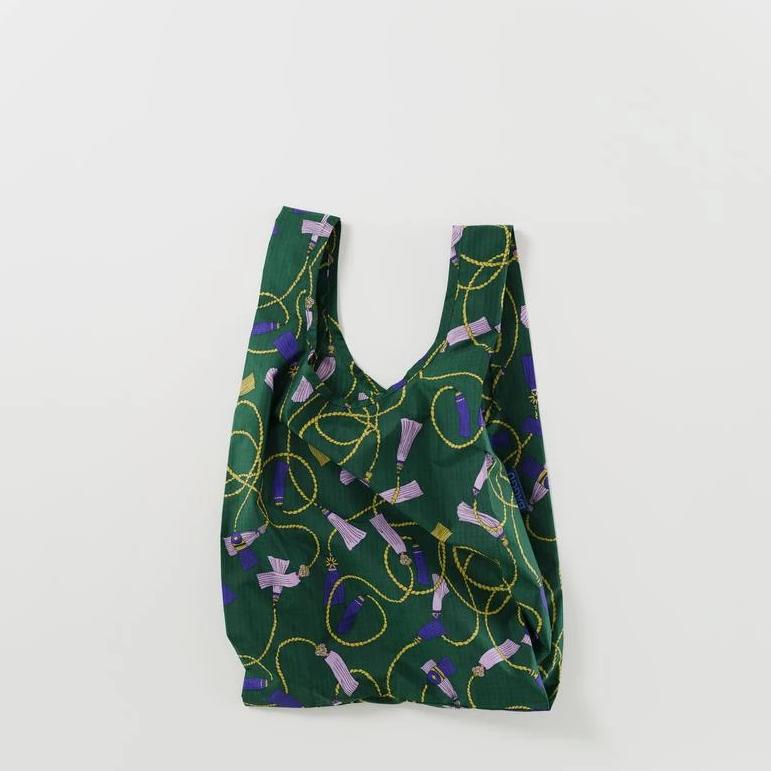 Load image into Gallery viewer, Green Tassel Reusable Bag - Favor &amp;amp; Fern
