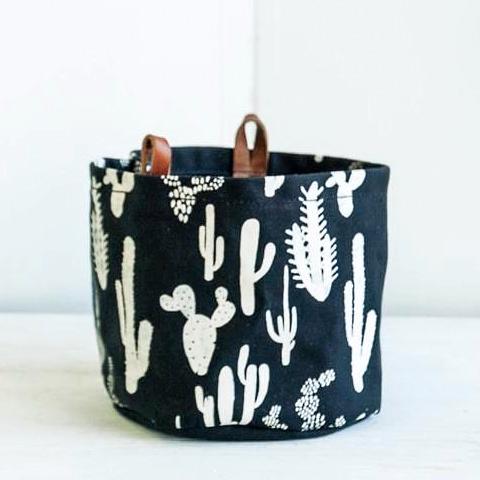 Load image into Gallery viewer, Cactus Print Planter - Favor &amp;amp; Fern
