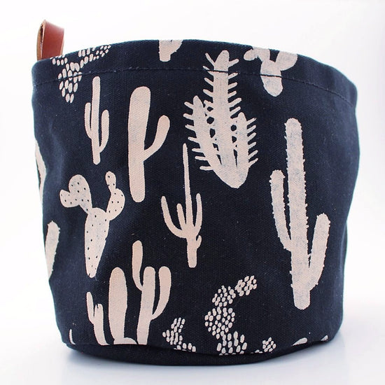 Load image into Gallery viewer, Cactus Print Planter - Favor &amp;amp; Fern
